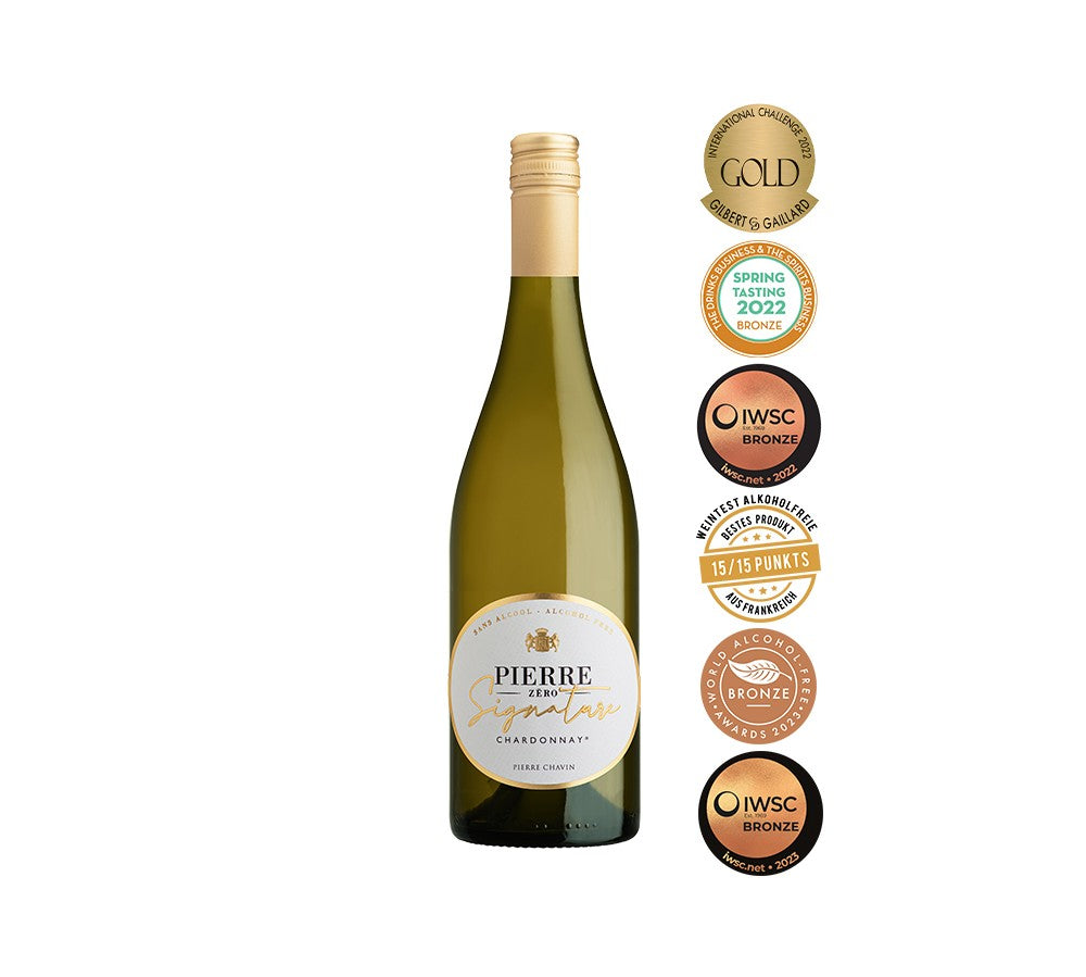 Bouteille de Pierre Zéro Signature chardonnay blanc sans alcool 75 cl